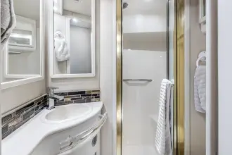 Thumbnail von Sea Ray 550 Sedan Köprü