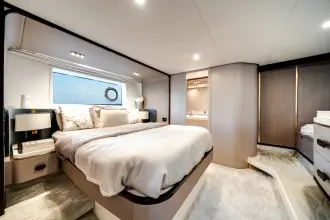 Thumbnail von Azimut 60 Fly