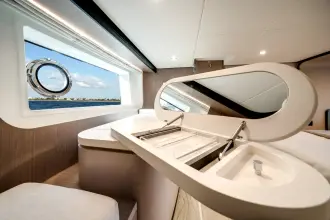 Thumbnail von Azimut 60 Fly
