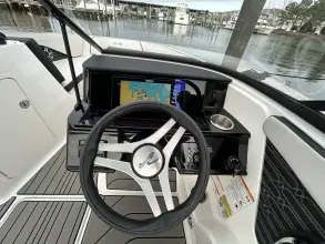 Thumbnail von Sea Ray SPX 210 z silnikiem zewnętrznym