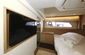 Thumbnail von Prestige 460