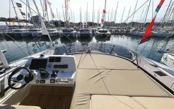 Thumbnail von Prestige 460