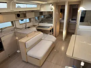 Thumbnail von Beneteau Oceanis 51.1