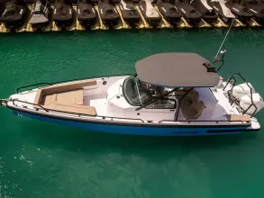 Thumbnail von Axopar 28 T Top RELM 1