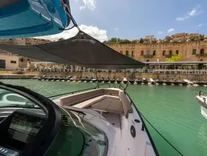 Thumbnail von Axopar 28 T Top RELM 1