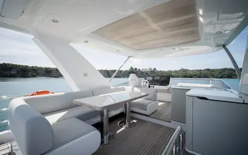 Thumbnail von Azimut 60 HAKUNA MATATA