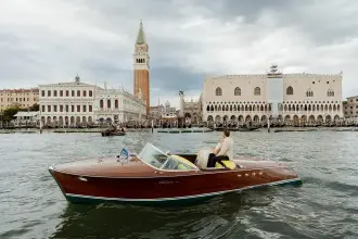 Thumbnail von Riva Tritone