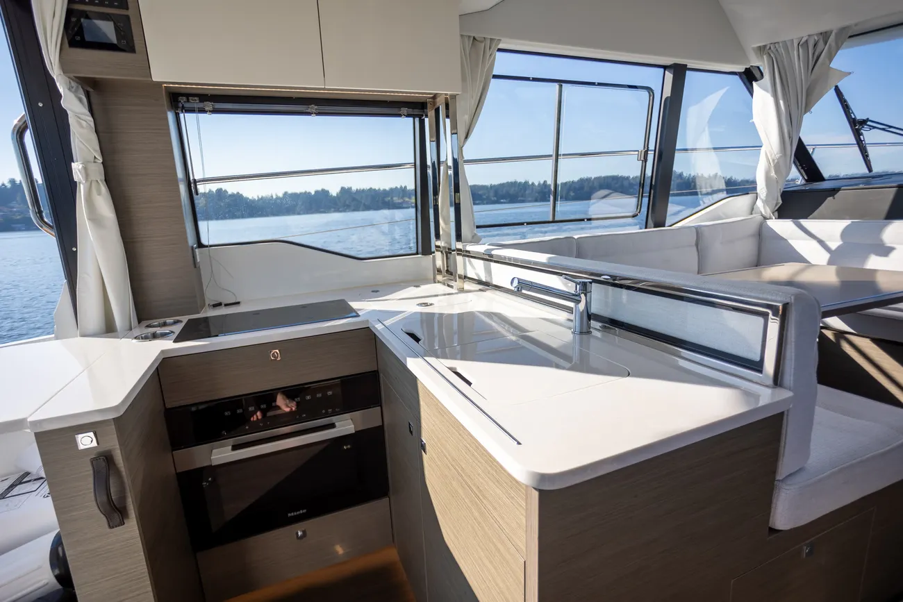 Thumbnail von Jeanneau NC 1295 Fly