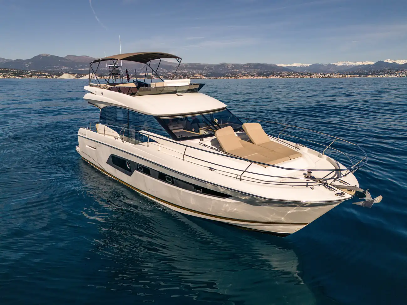 Thumbnail von Prestige 520 Fly