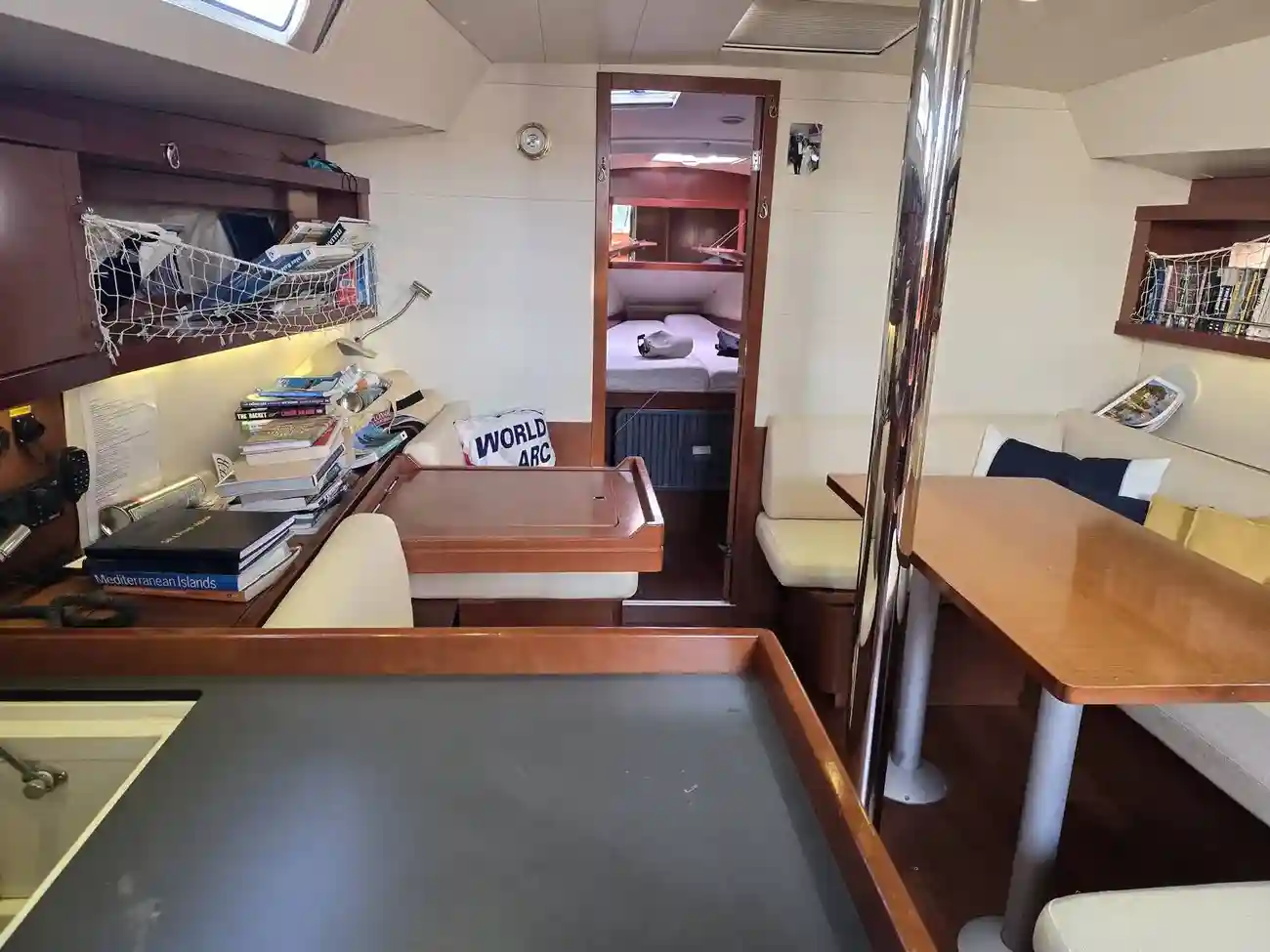 Thumbnail von Beneteau Oceanis 41