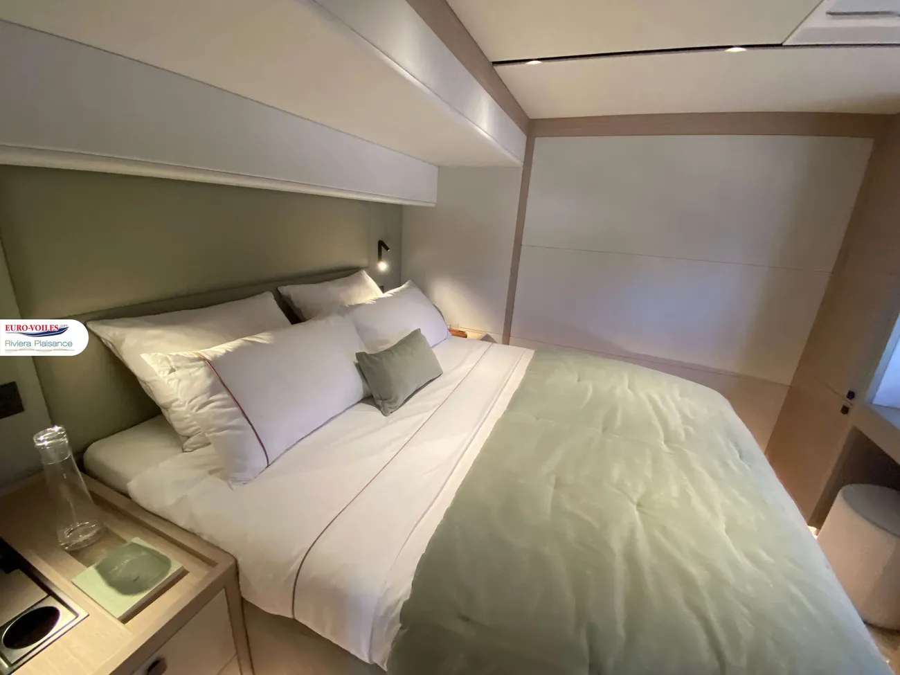 Thumbnail von Lagoon Eighty 2