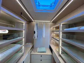 Thumbnail von Lagoon Eighty 2