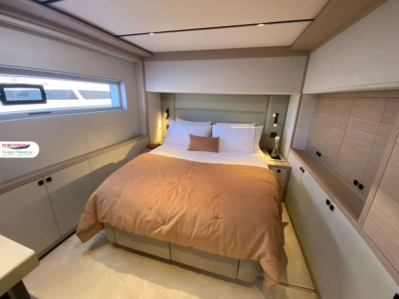 Thumbnail von Lagoon Eighty 2