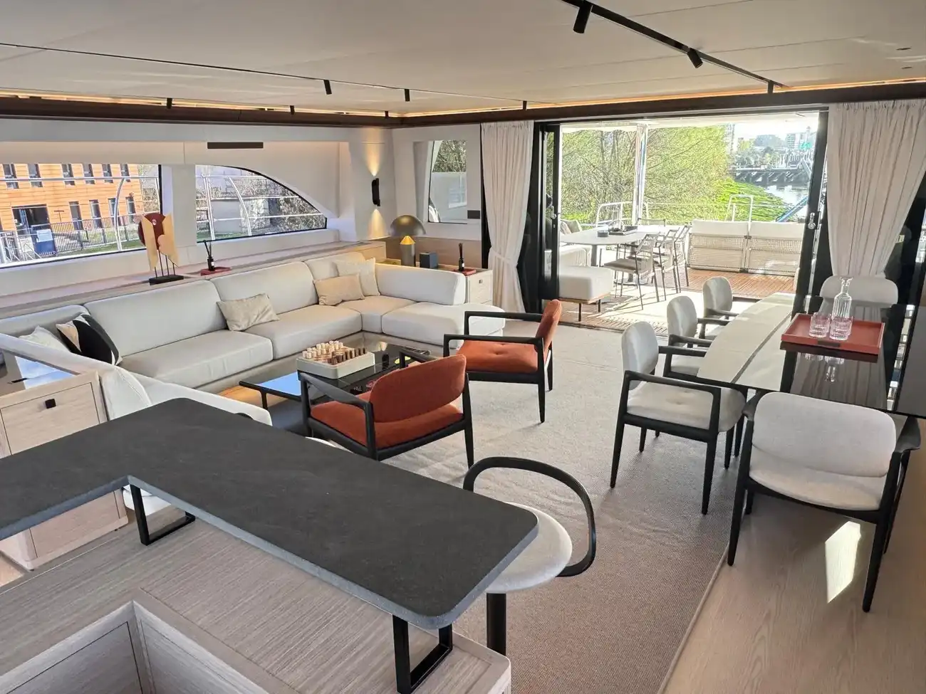 Thumbnail von Lagoon Eighty 3