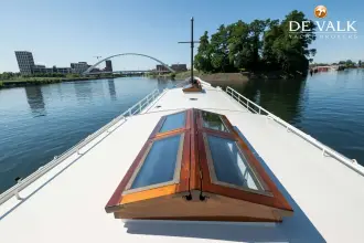 Thumbnail von Luxe Motor 28M