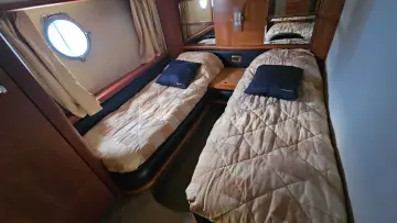 Thumbnail von Azimut 62