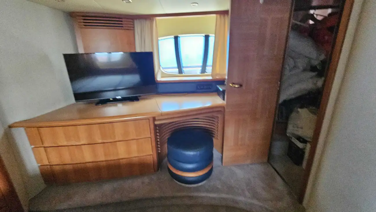 Thumbnail von Azimut 62