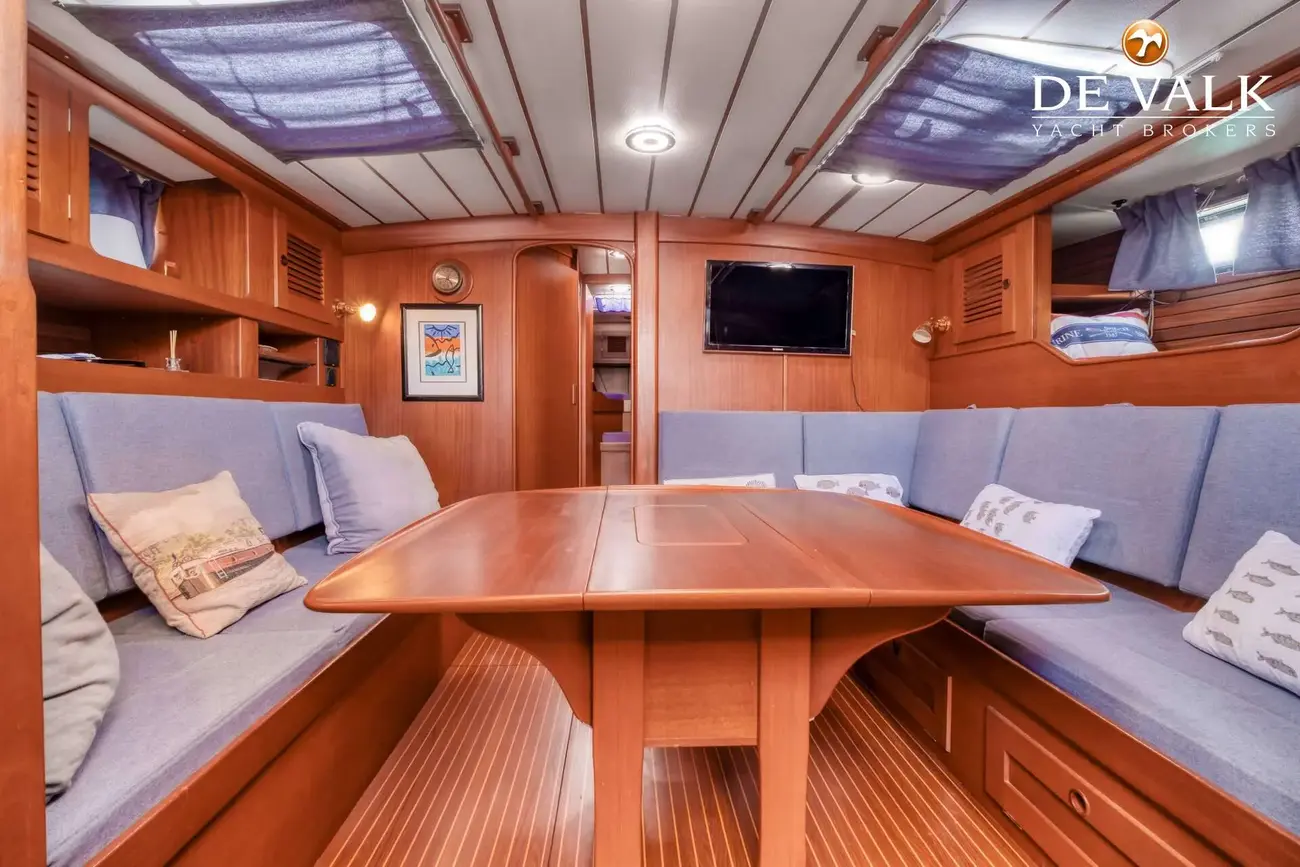 Thumbnail von Hallberg-Rassy 49