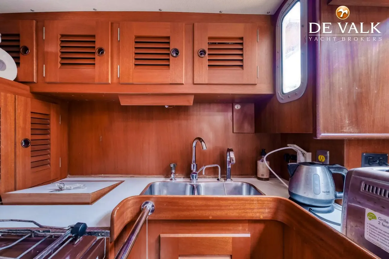 Thumbnail von Hallberg-Rassy 49