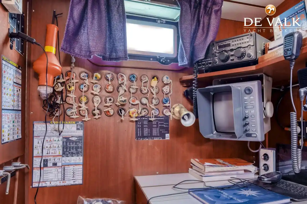 Thumbnail von Hallberg-Rassy 49