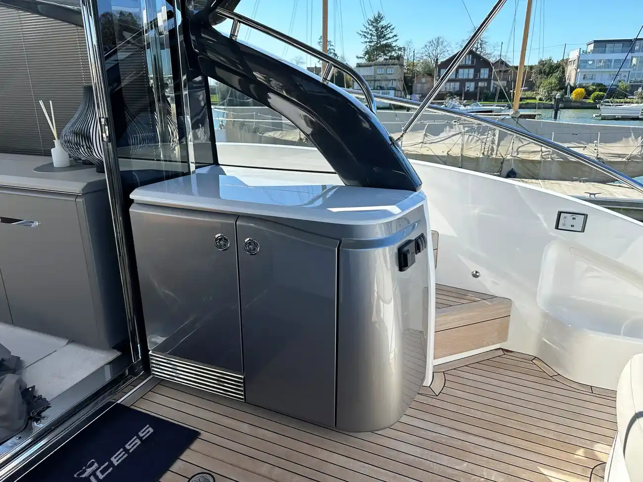 Thumbnail von Princess V50 Sir Henry