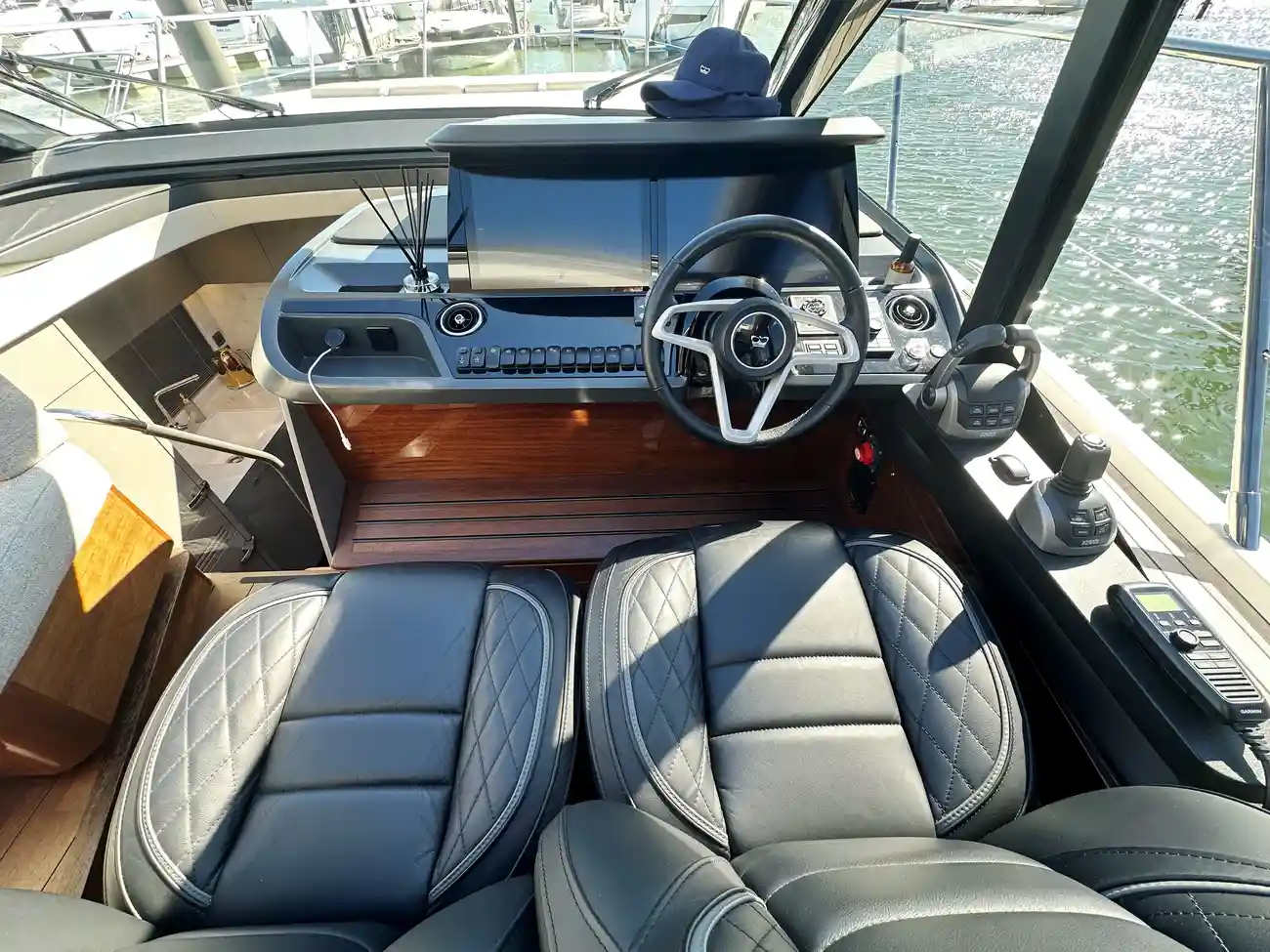 Thumbnail von Princess V50 Sir Henry