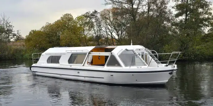 Haines Bure 36 Ella Dee