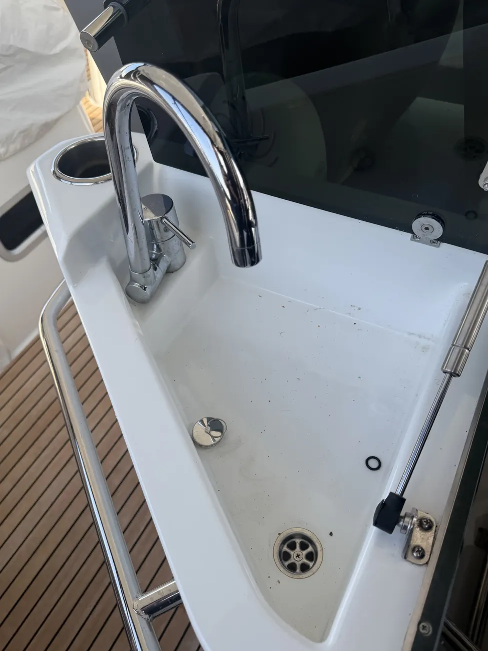 Thumbnail von Beneteau Flyer 10