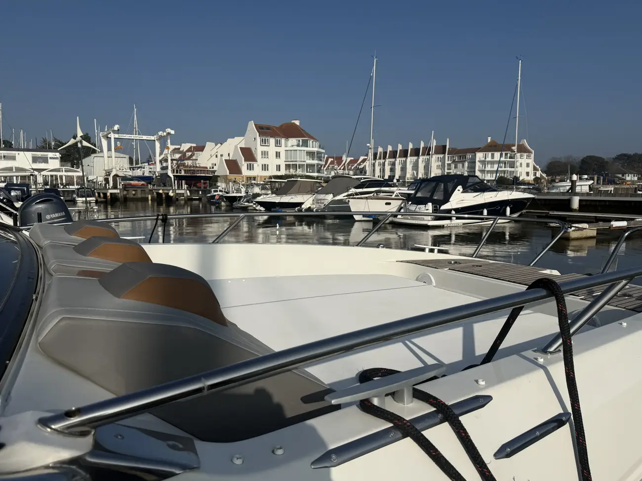 Thumbnail von Beneteau Flyer 10