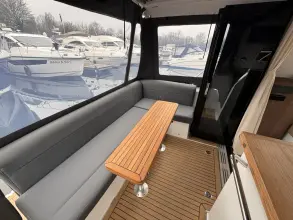 Thumbnail von Sealine C330 Excellent Example