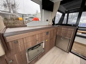 Thumbnail von Sealine C330 Excellent Example