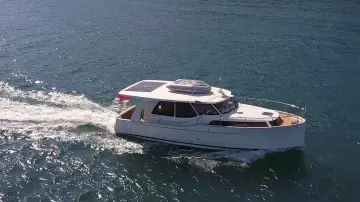 Thumbnail von Greenline 33 Ganilly