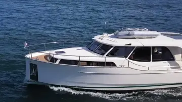 Thumbnail von Greenline 33 Ganilly