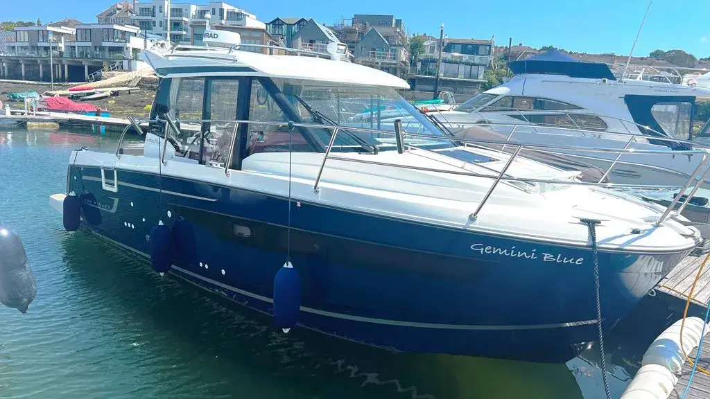 Jeanneau Merry Fisher 895 Offshore Gemini Blue