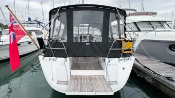 Thumbnail von Dufour 405 Grand Large Jelly Bean