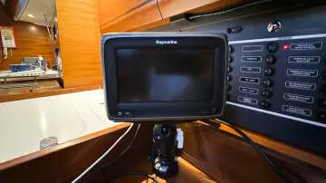 Thumbnail von Dufour 405 Grand Large Jelly Bean