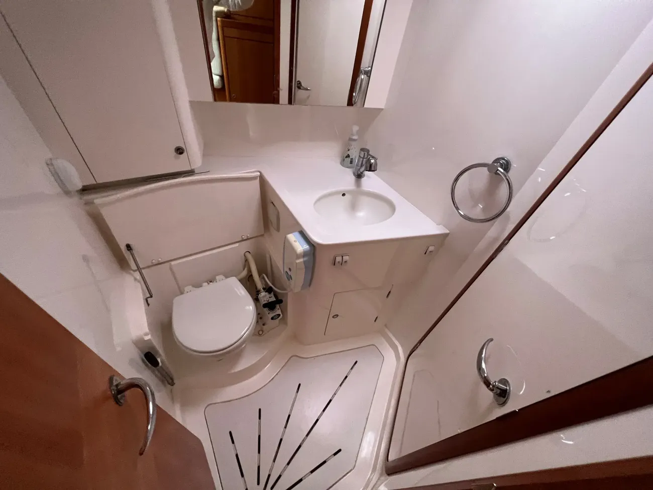 Thumbnail von Southerly 420 Blue dolphin