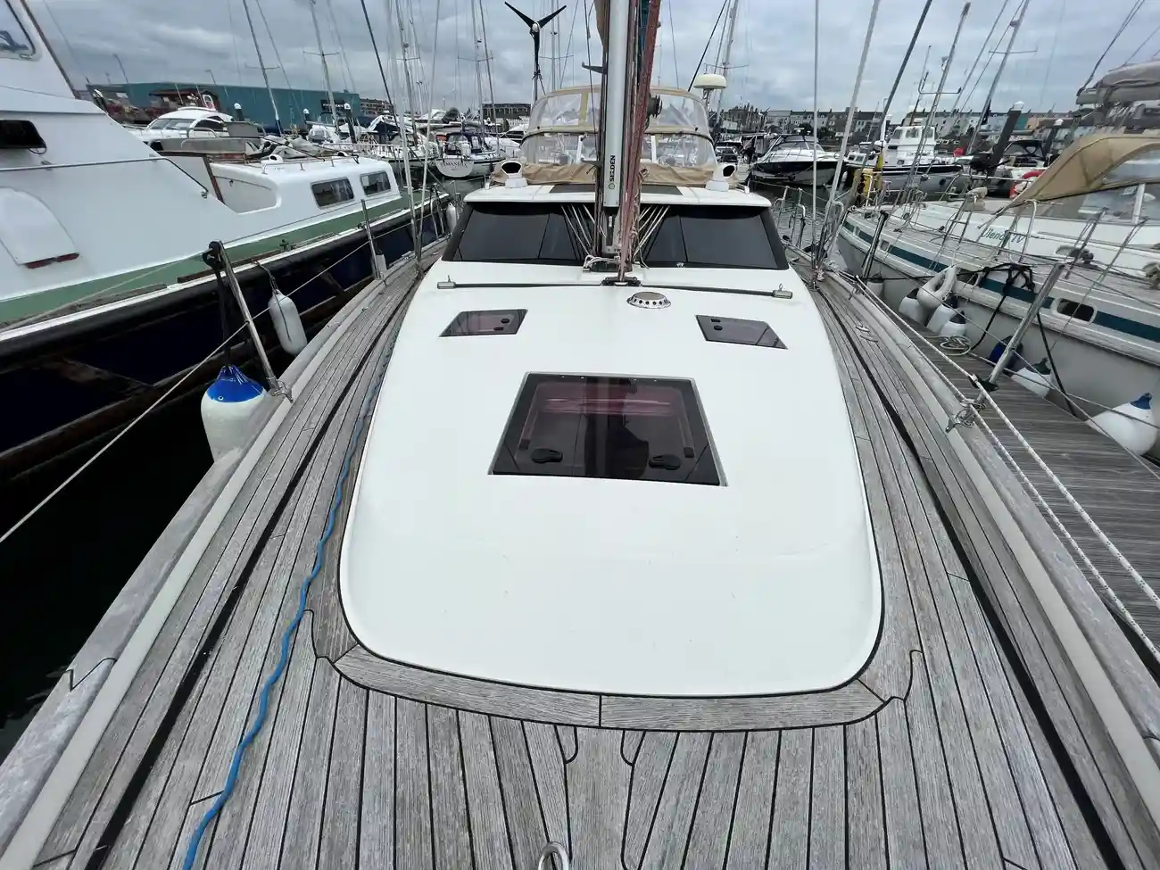 Thumbnail von Southerly 420 Blue dolphin