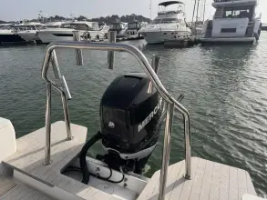 Thumbnail von Axopar 28 Cabin