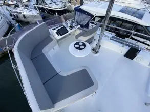 Thumbnail von Beneteau Swift Trawler 30 Ultra Violet