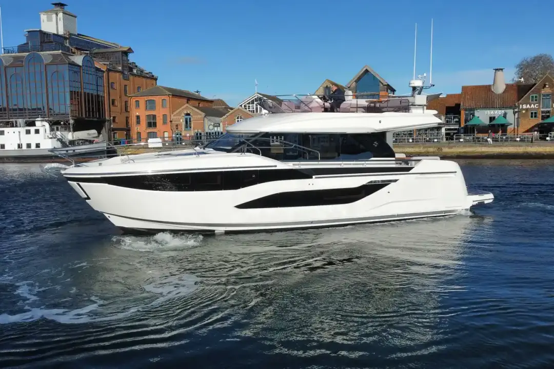 プレステージF4.9 新在庫が即座に利用可能