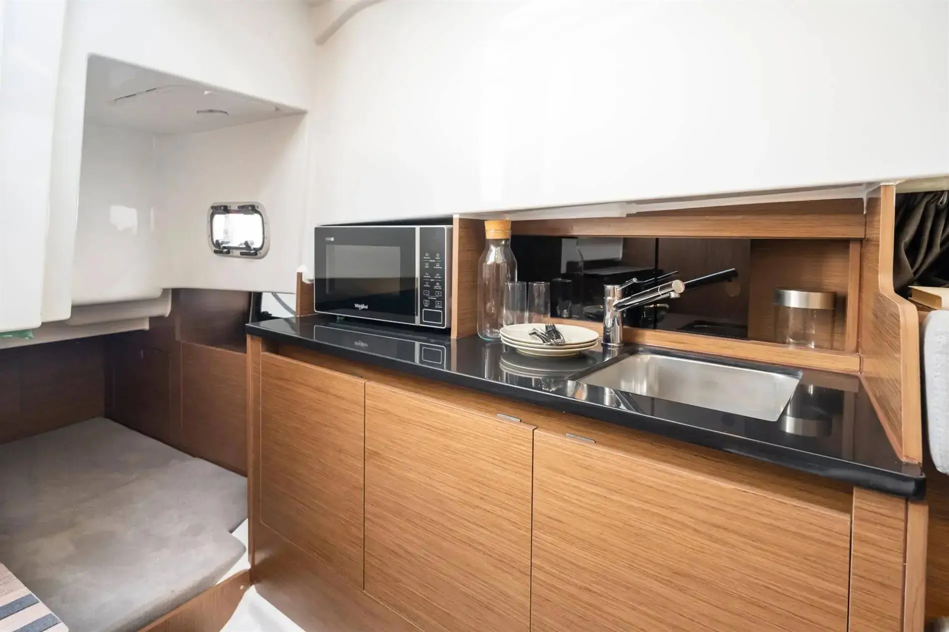 Thumbnail von Beneteau Flyer 9 Sundeck