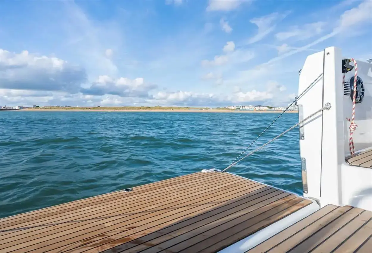 Thumbnail von Beneteau Flyer 9 Sundeck