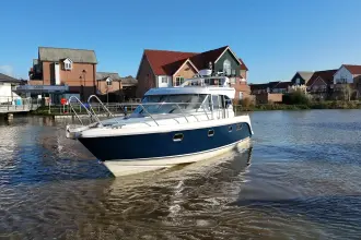 Thumbnail von Aquador 32 C