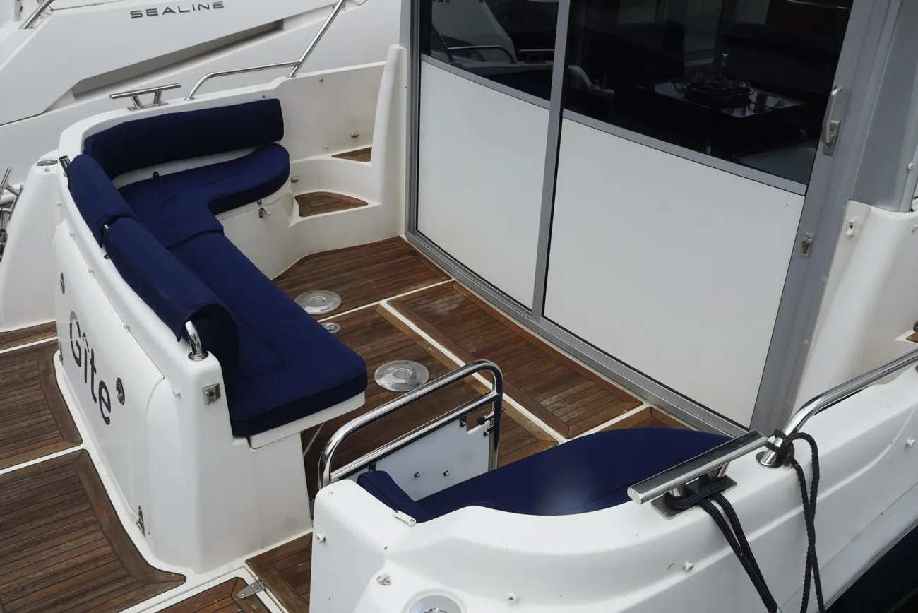 Thumbnail von Aquador 32 C