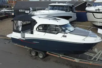 Thumbnail von Beneteau Antares 8