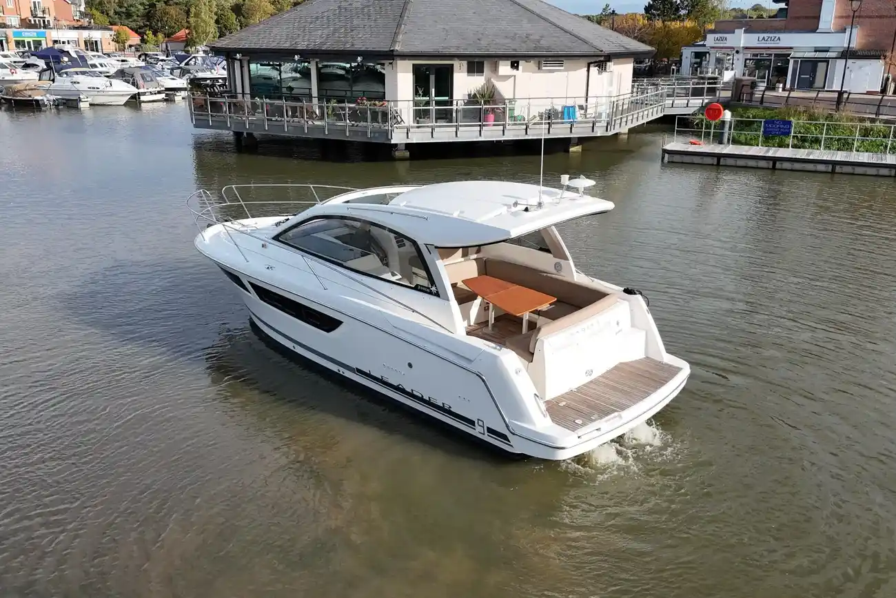 Thumbnail von Jeanneau Leader 9