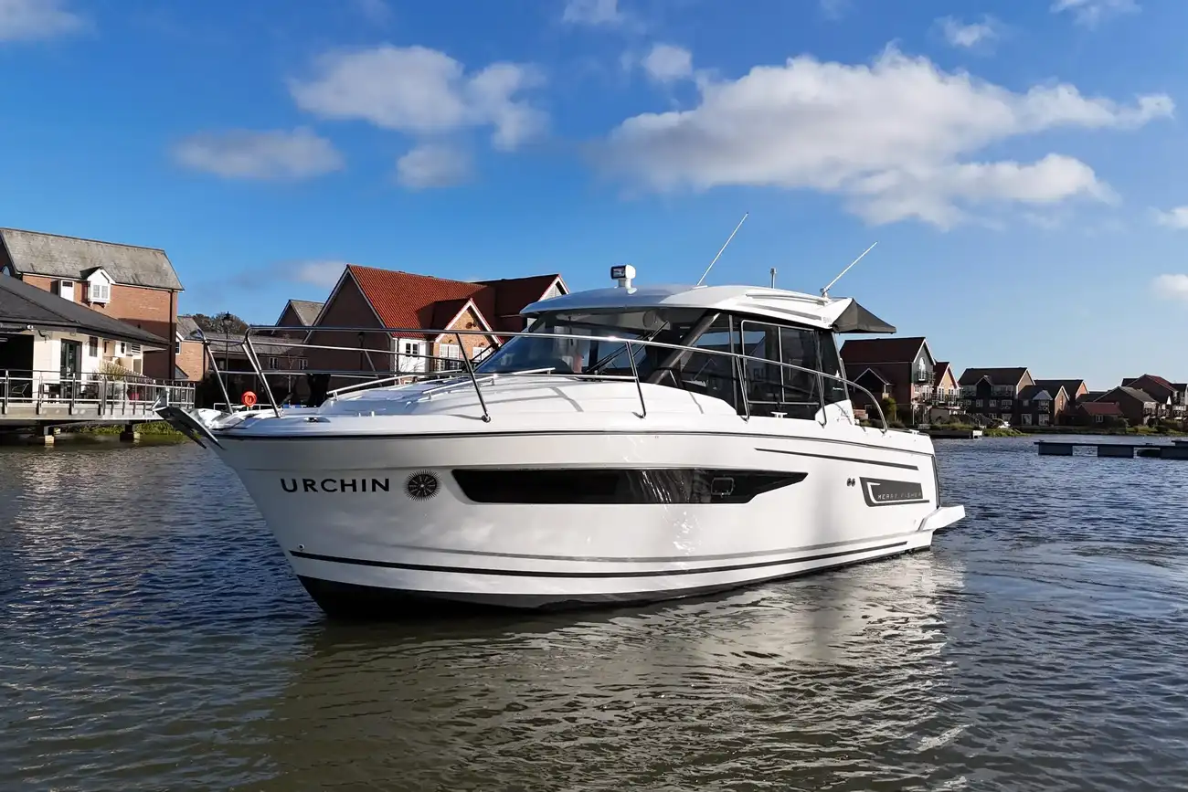 Jeanneau Merry Fisher 895