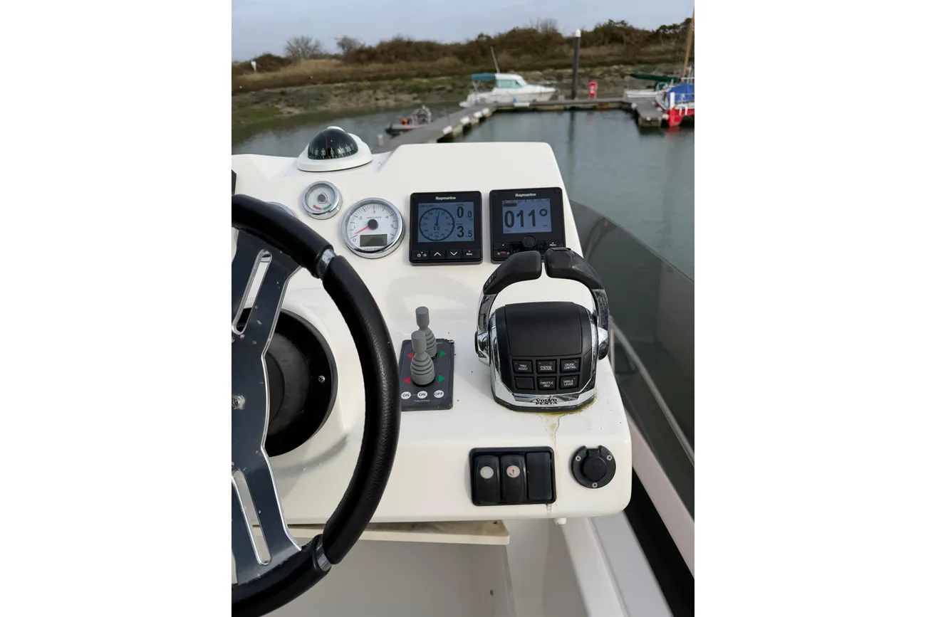 Thumbnail von Prestige 350