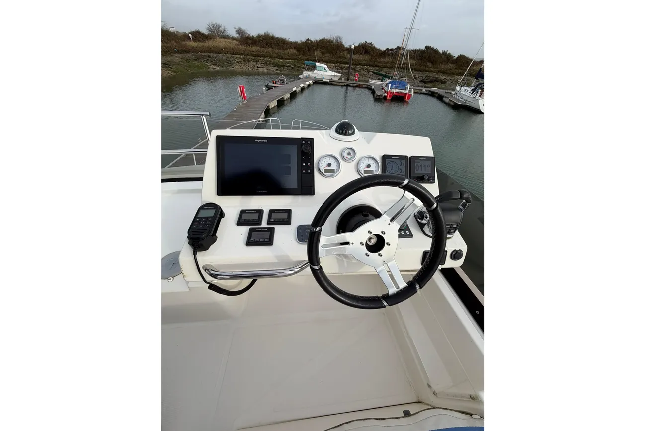 Thumbnail von Prestige 350